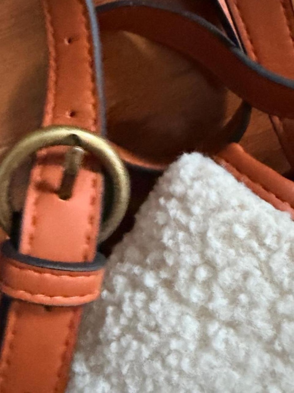 Universal Thread Cream Sherpa Crossbody with Tan Trim - Picture 4 of 6
